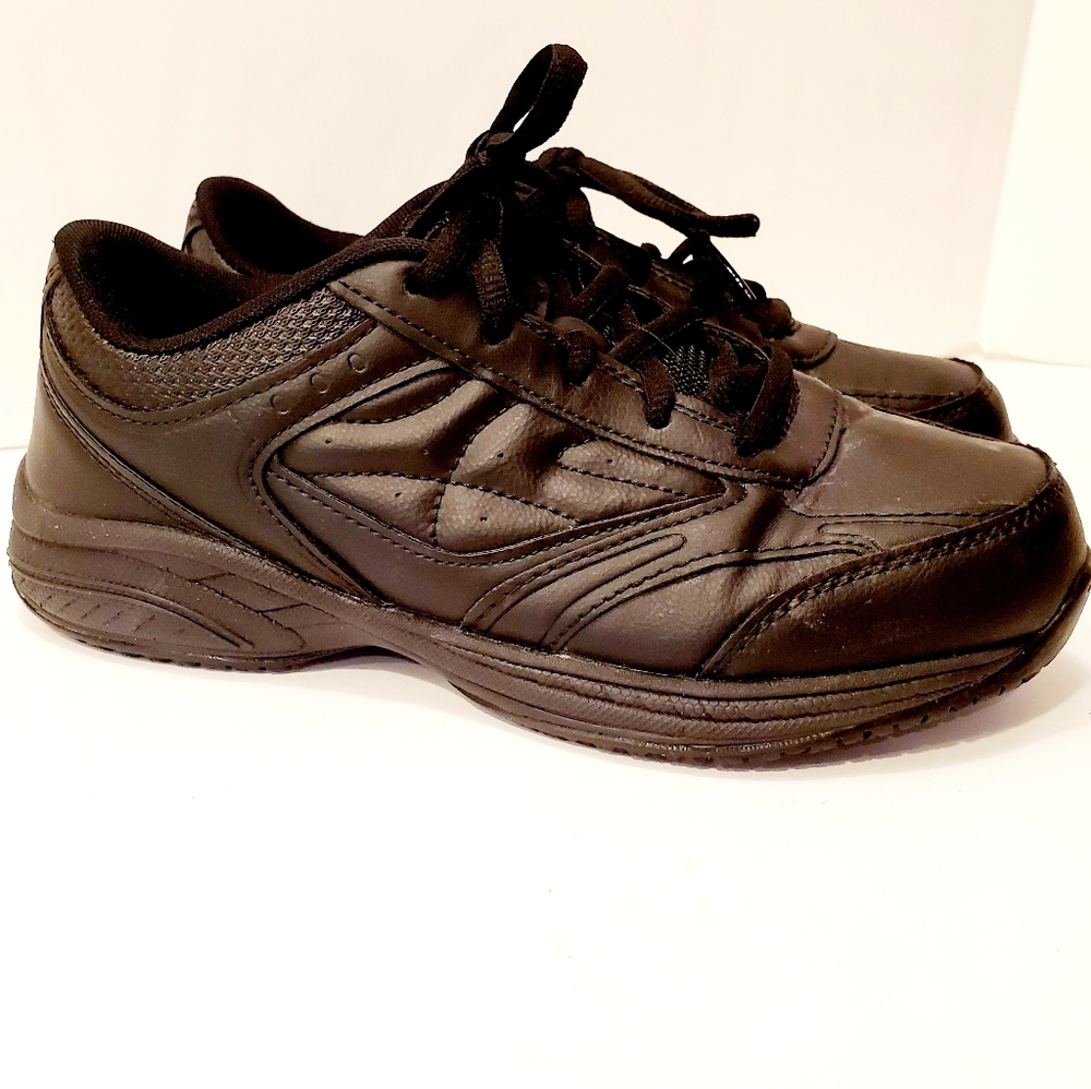 TredSafe Slip Resistant Shoes Sz 6.5W